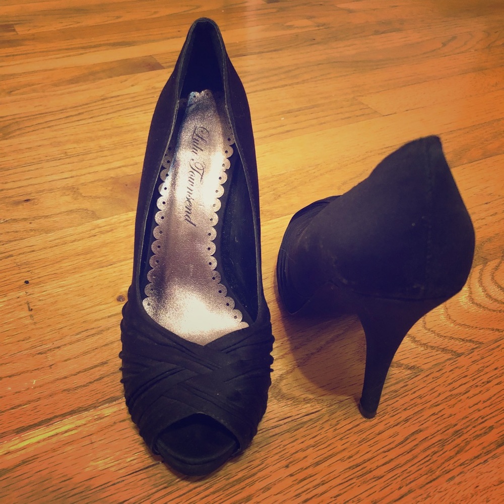 Black heels